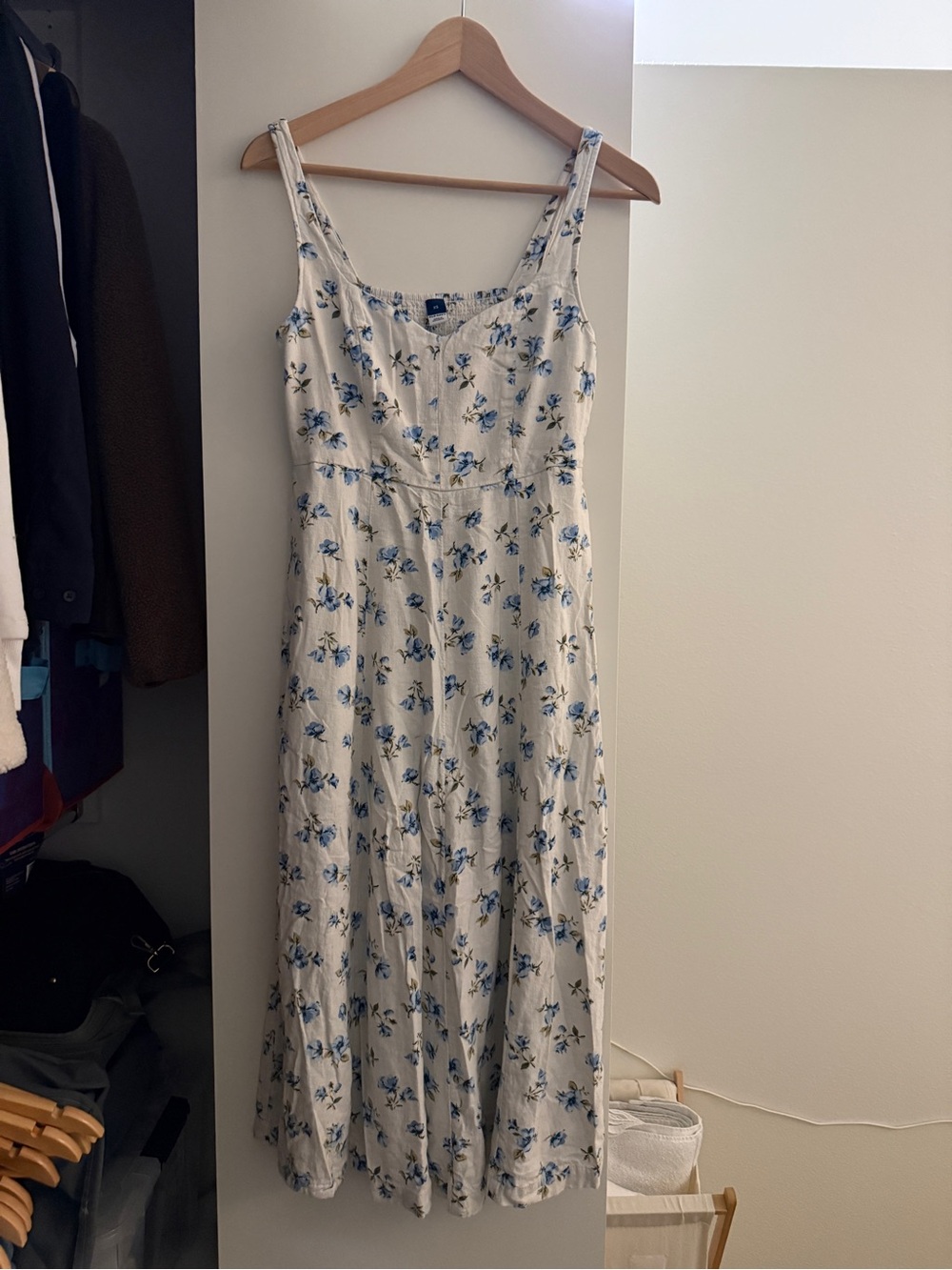 Blue Floral Midi Dress with pockets XS - Old Navy
